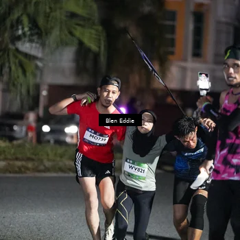 Runner Photo 7727539