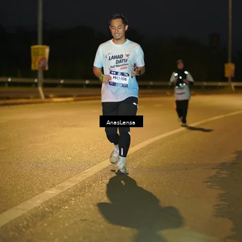 Runner Photo 7727546