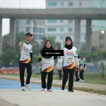 Runner Photo 7727550