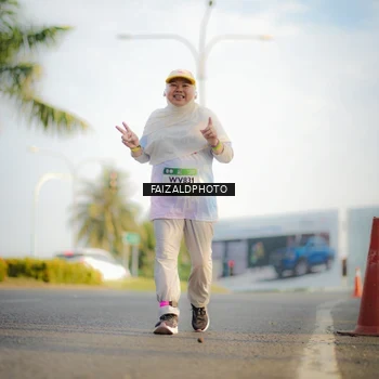 Runner Photo 7727567