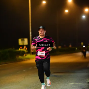 Runner Photo 7727568