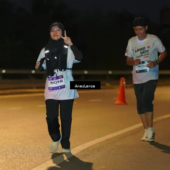 Runner Photo 7727572