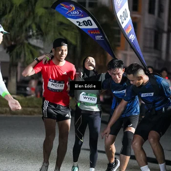 Runner Photo 7727588