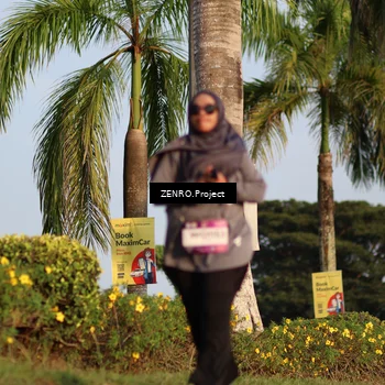 Runner Photo 7727592