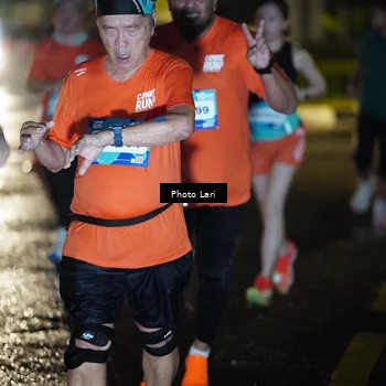 Runner Photo 7727595