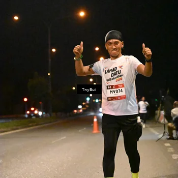 Runner Photo 7727596