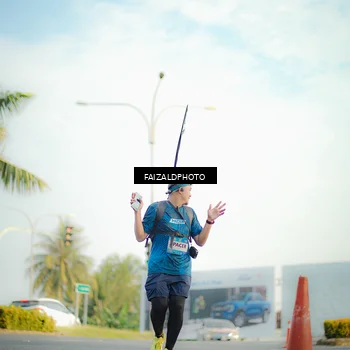 Runner Photo 7727602