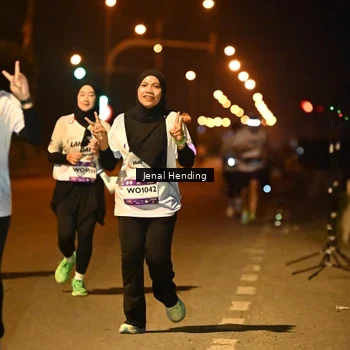 Runner Photo 7727605