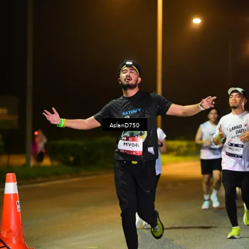Runner Photo 7727610