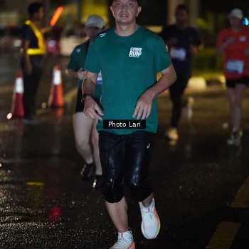 Runner Photo 7727614