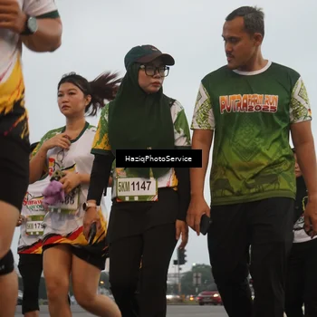 Runner Photo 7727623