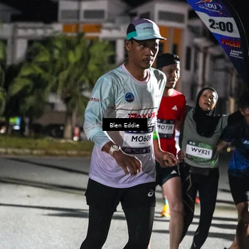Runner Photo 7727625