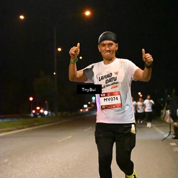 Runner Photo 7727628