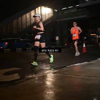 Runner Photo 7727630