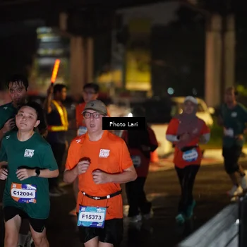 Runner Photo 7727643