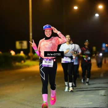 Runner Photo 7727663