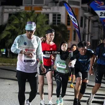 Runner Photo 7727664