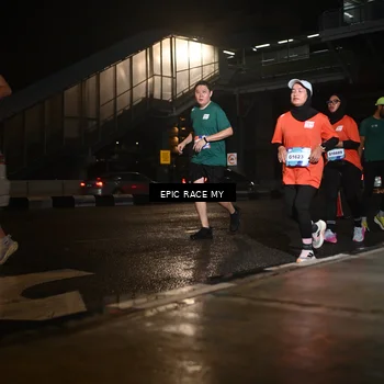 Runner Photo 7727666