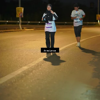 Runner Photo 7727670