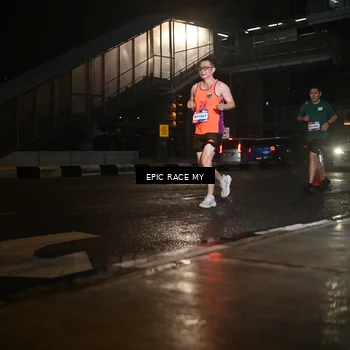 Runner Photo 7727672