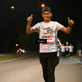 Runner Photo 7727682