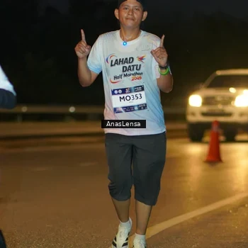 Runner Photo 7727686