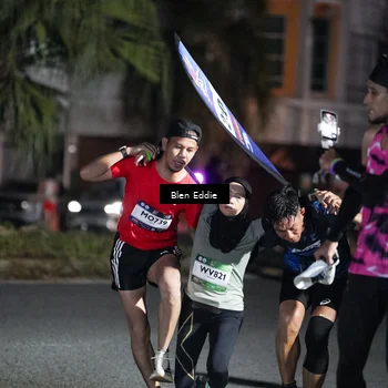 Runner Photo 7727726