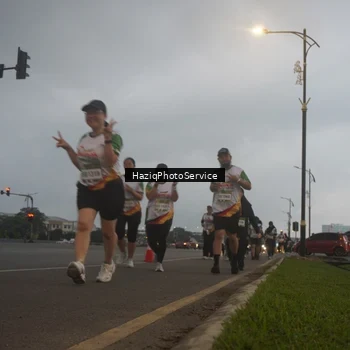Runner Photo 7727738