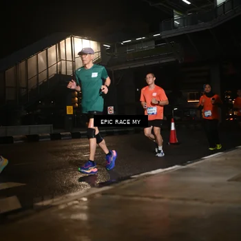 Runner Photo 7727758