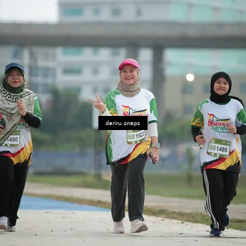 Runner Photo 7727765