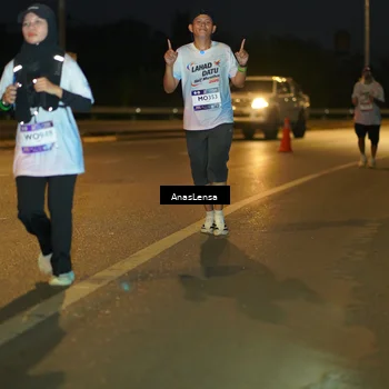 Runner Photo 7727773