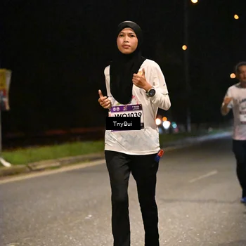 Runner Photo 7727775