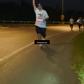Runner Photo 7727785