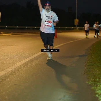 Runner Photo 7727787