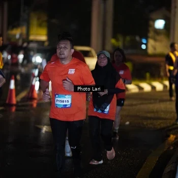 Runner Photo 7727808