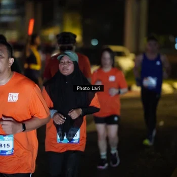 Runner Photo 7727824