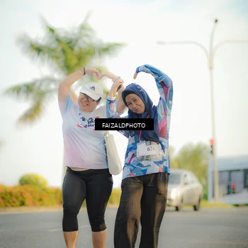 Runner Photo 7727859