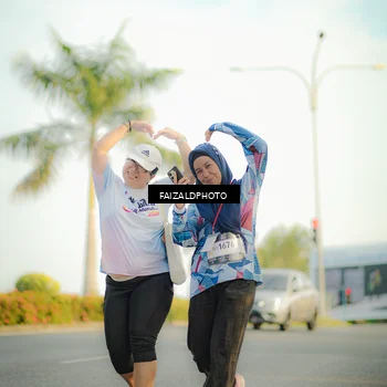 Runner Photo 7727865