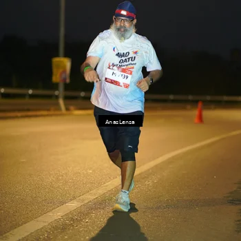 Runner Photo 7727869