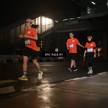 Runner Photo 7727896