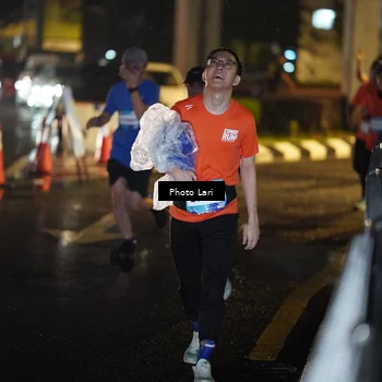Runner Photo 7727907