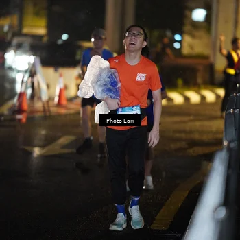 Runner Photo 7727908