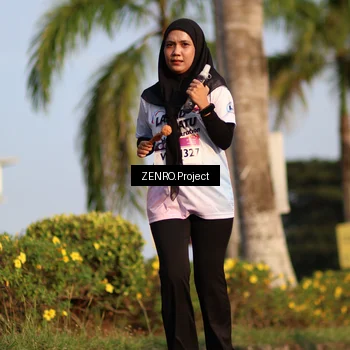 Runner Photo 7727917