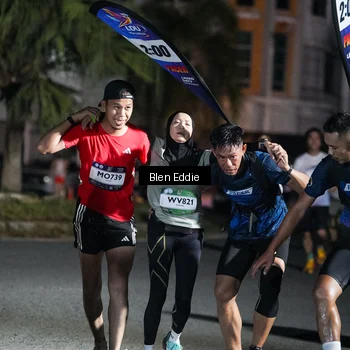 Runner Photo 7727922