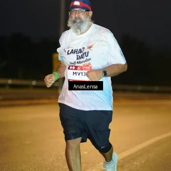 Runner Photo 7727930