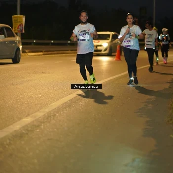 Runner Photo 7727935