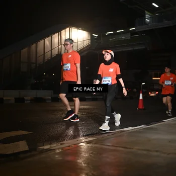 Runner Photo 7727945