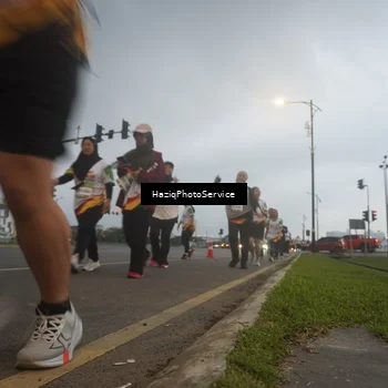 Runner Photo 7727957
