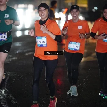 Runner Photo 7727971