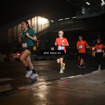Runner Photo 7727972